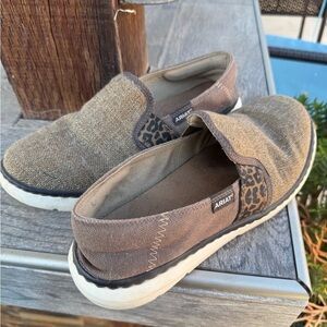Ariat Metallic Burlap Ryder Leopard Slip On Comfort Shoes Women’s